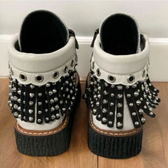 COACH Roccasin Cut Out Bootie Sz 5B Like NEW CONDITION - Picture 8 of 11